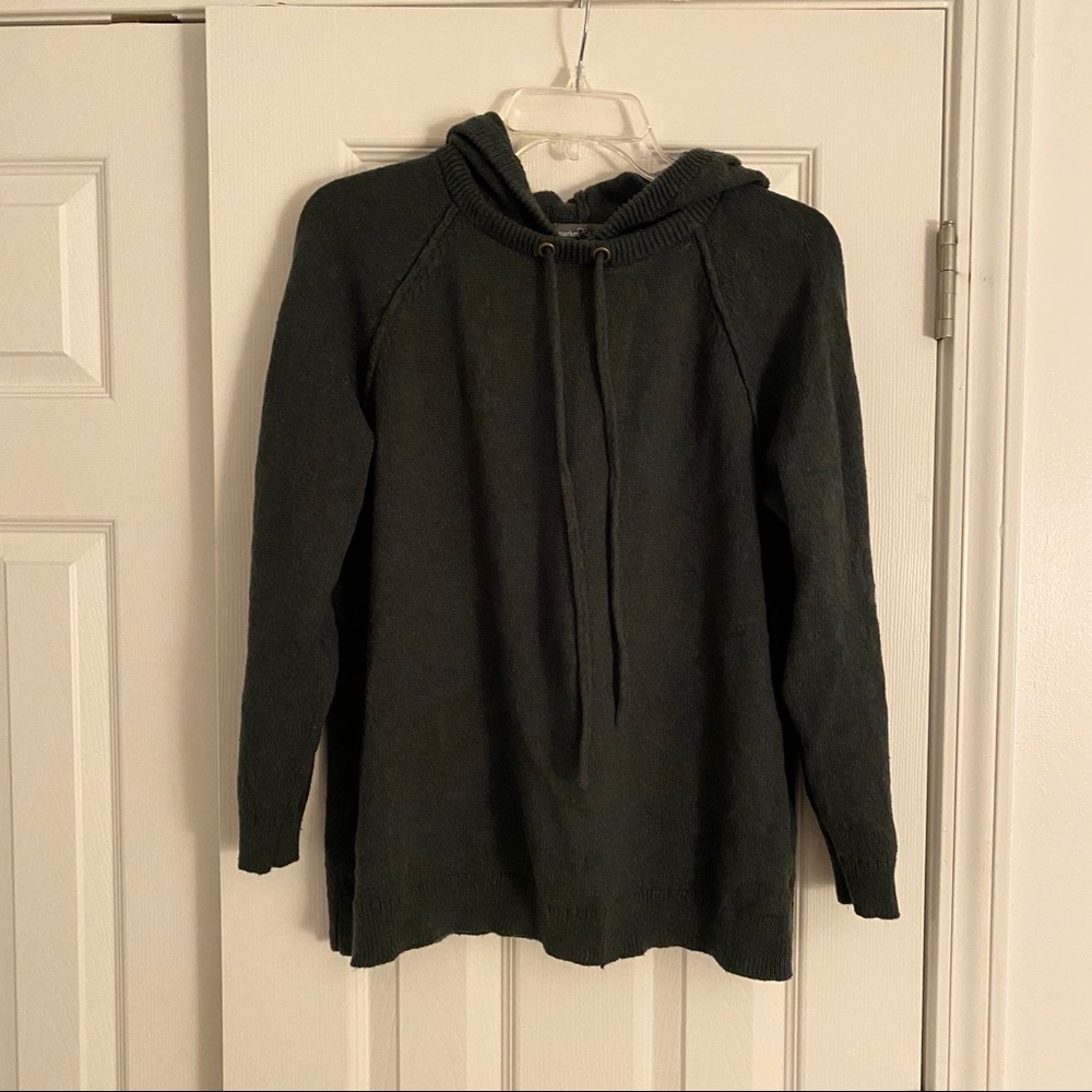 Dark green knit hoodie